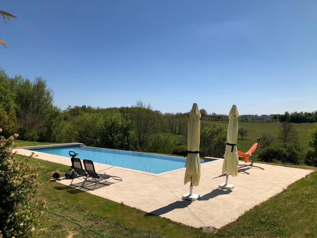 Villa Le Creyssac Saint-Felix-de-Bourdeilles Bagian luar foto