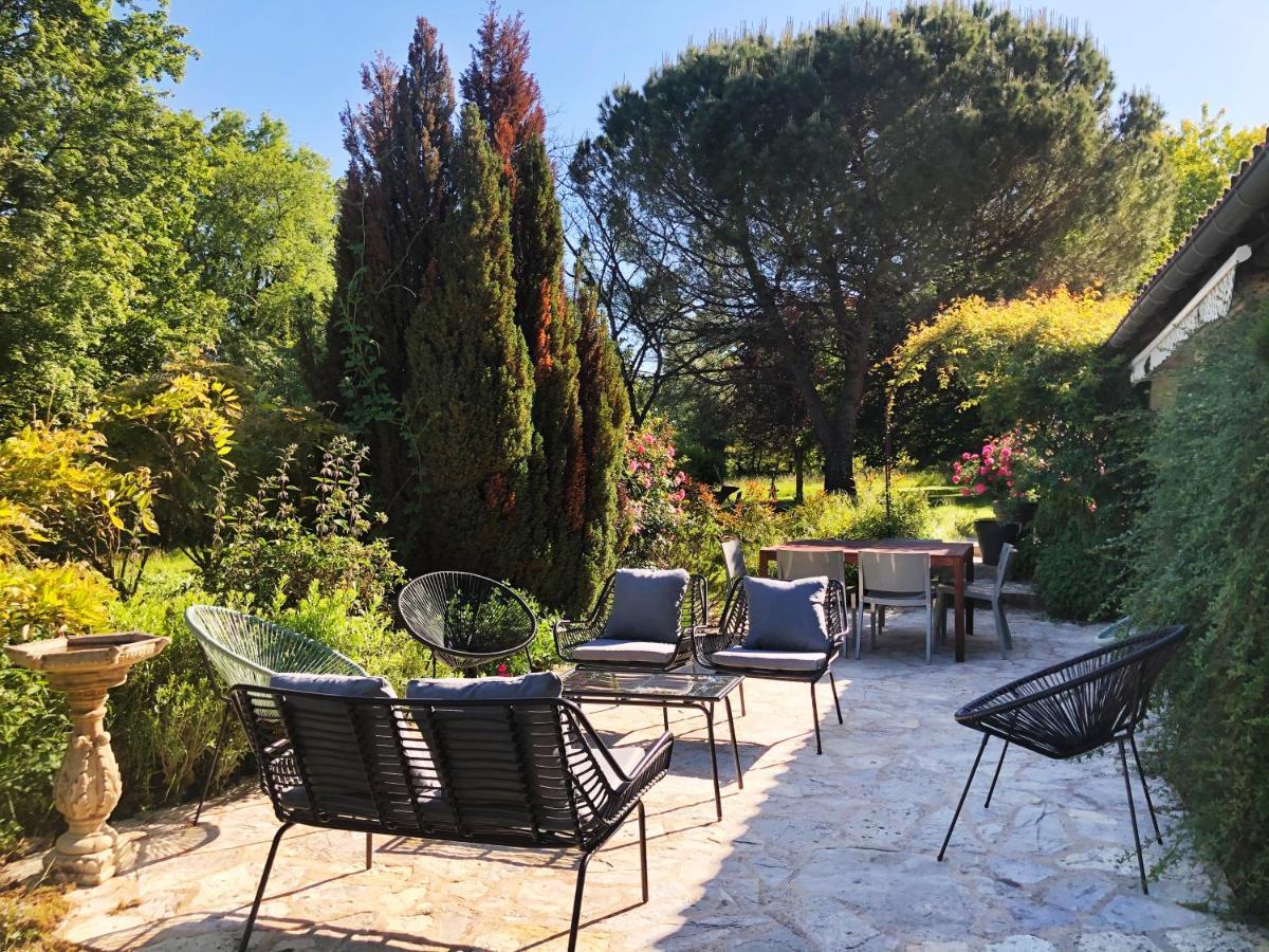 Villa Le Creyssac Saint-Felix-de-Bourdeilles Bagian luar foto